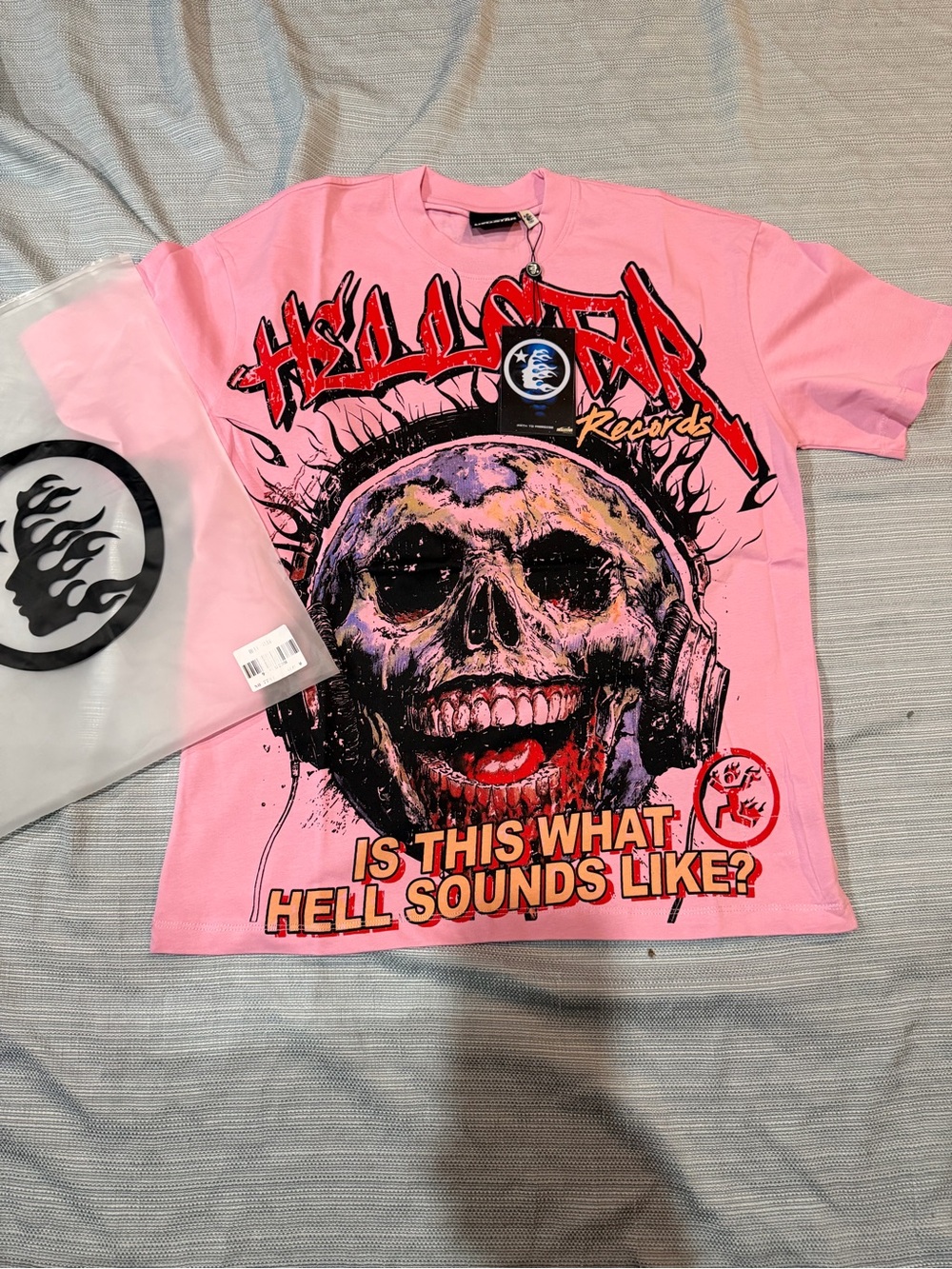 Pink Hellstar Graphic Short Sleeve Tee with Skull Design